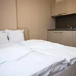 מלון Court 3*