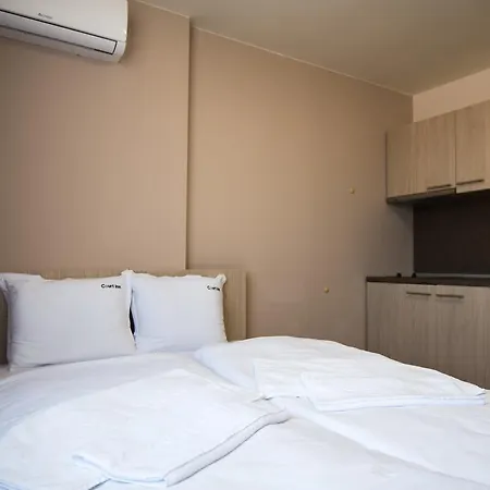 Court 3* Панагюриште