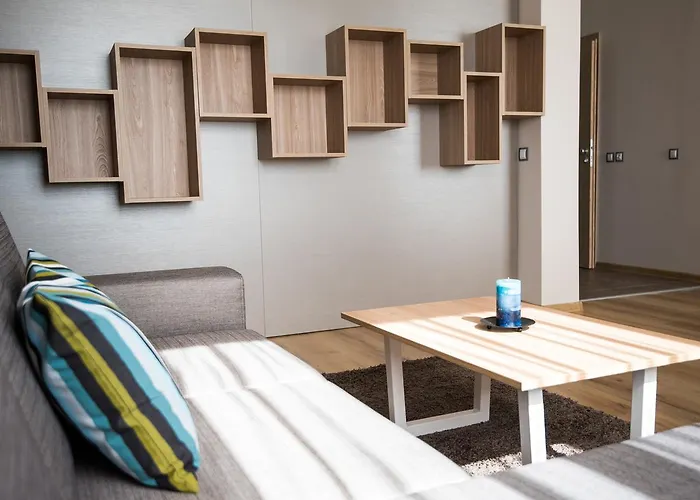 Court 3* Панагюриште