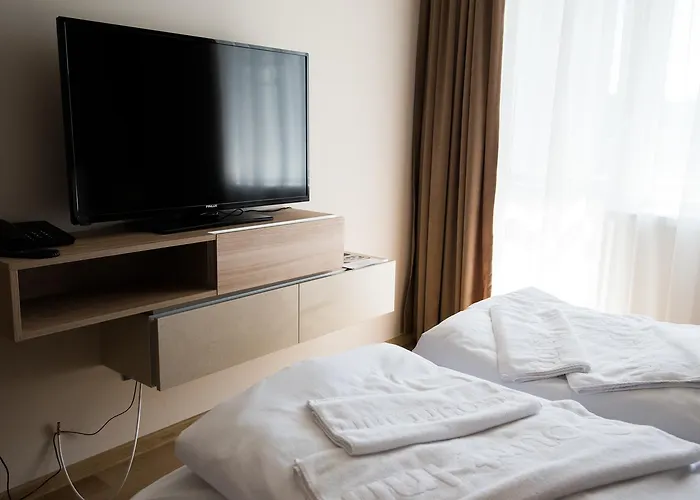 Court 3* Панагюриште