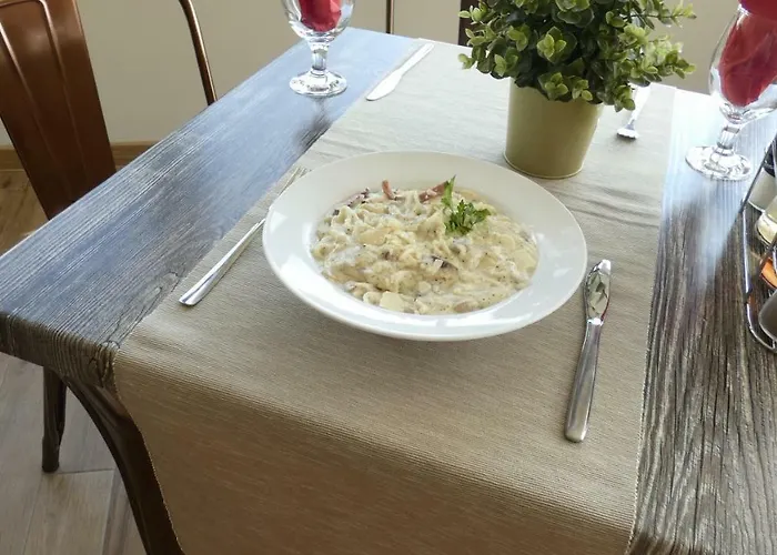 Court Отель Панагюриште