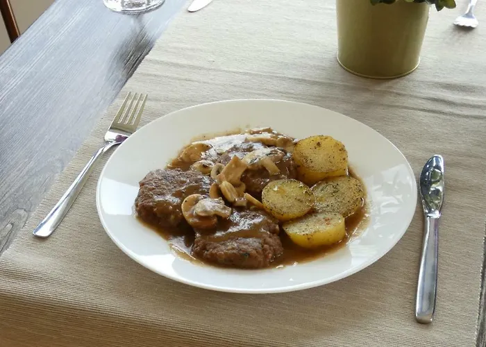 Court Отель Панагюриште